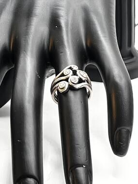 Vintage 925 Sterling Silver CZ Ring Size 5